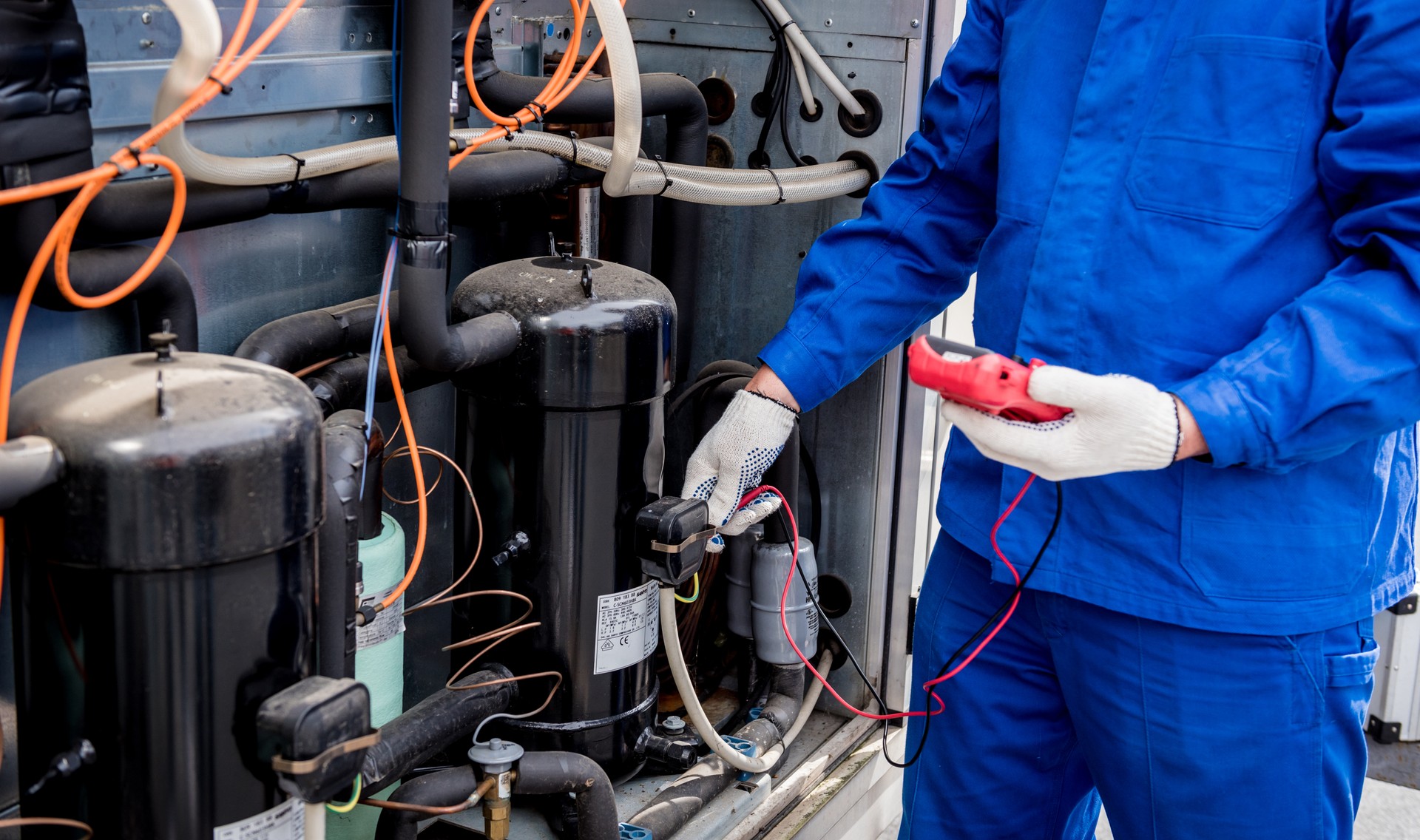 Resistance test of temperature sensors in the cooling supply section of the ventilation unit